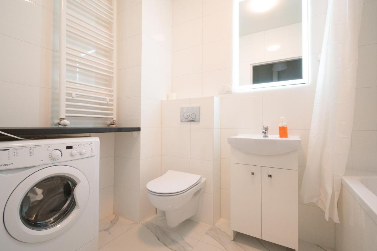 Apartament Alpha Lodz  Ngoại thất bức ảnh